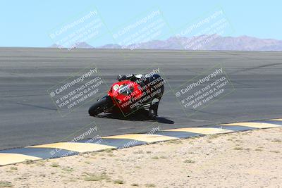 media/May-14-2022-SoCal Trackdays (Sat) [[7b6169074d]]/Bowl (1120am)/